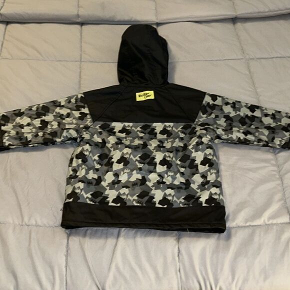 2t western chief Batman rain jacket - Picture 3 of 3